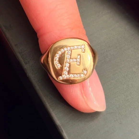 David Yurman Initial “E” Pinky Ring - 18K yellow gold & diamond - Picture 3 of 15
